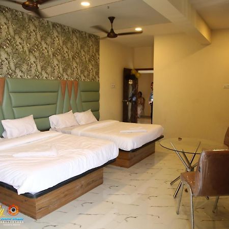 New Balaji Residency By Glitz Hotels Ulhasnagar Экстерьер фото
